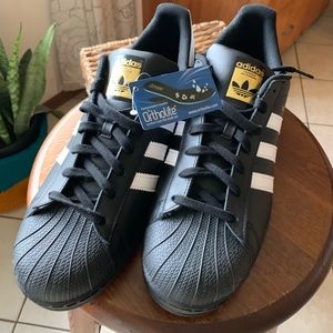 SUPERSTAR FOUNDATION SHOES, NEW WITH TAGS, size 13